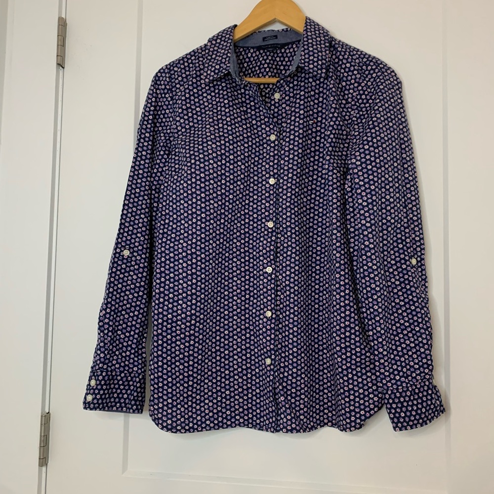 Tommy Hilfiger Classic Fit Floral Navy Button Up Long Sleeve Shirt Size Large